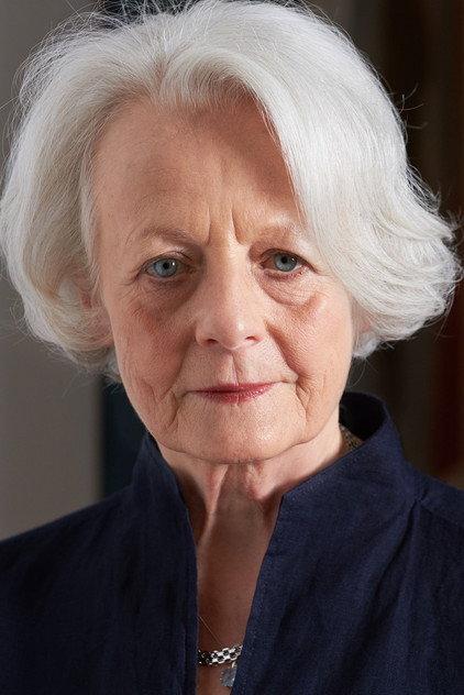 Lore Stefanek - Actor Profile Photo