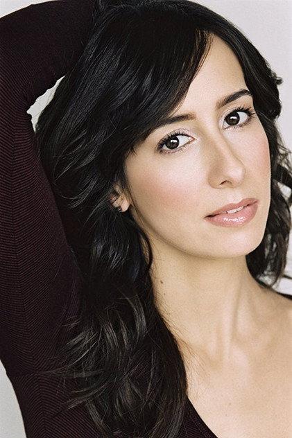 Laura Covelli - Actor Profile Photo