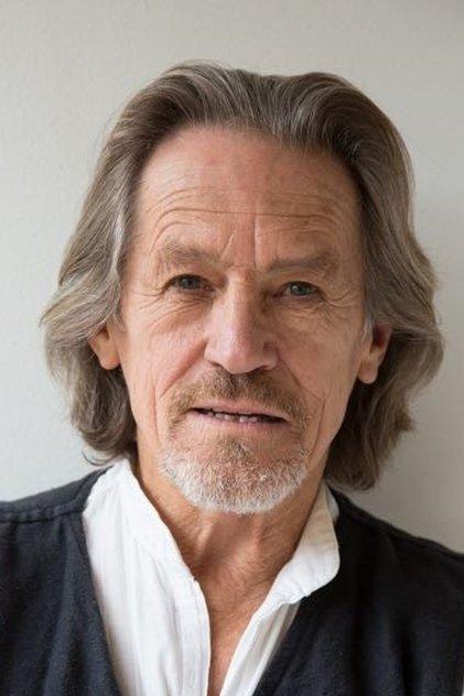 Miles Anderson - Actor Profile Photo