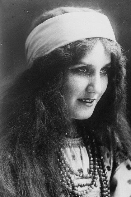 Marguerite Carré - Actor Profile Photo