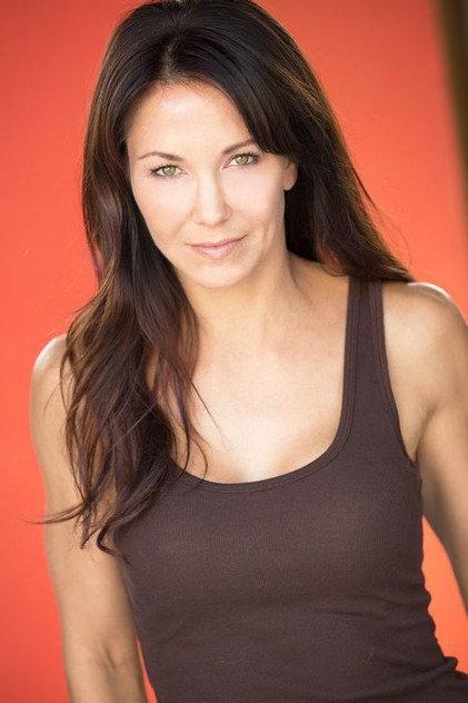 Amie Barsky - Actor Profile Photo