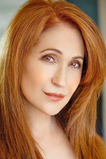 Elizabeth Arlen - Actor Profile Photo