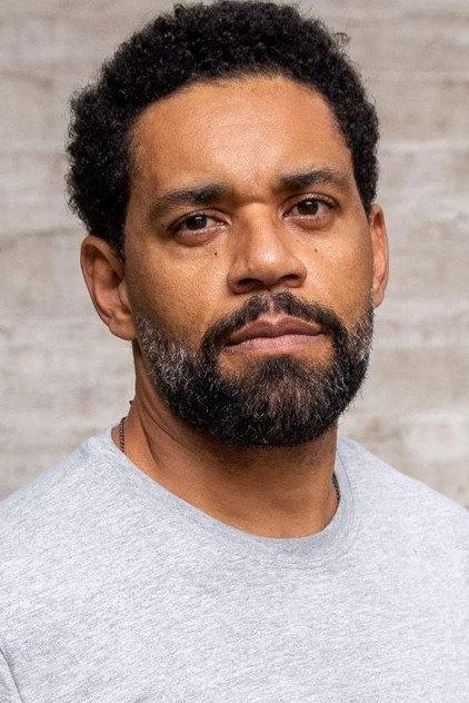 César Mello - Actor Profile Photo