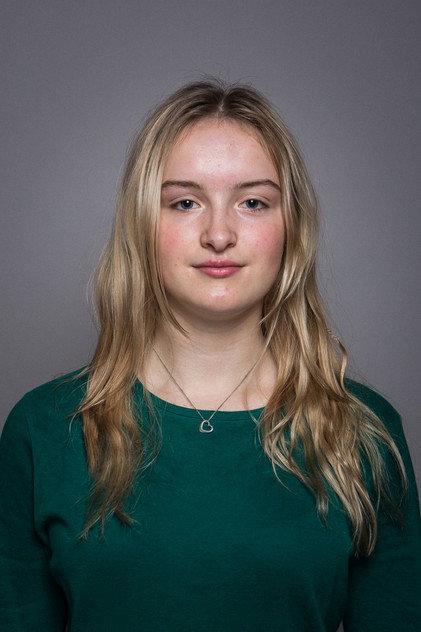 Violet Fluendy - Actor Profile Photo