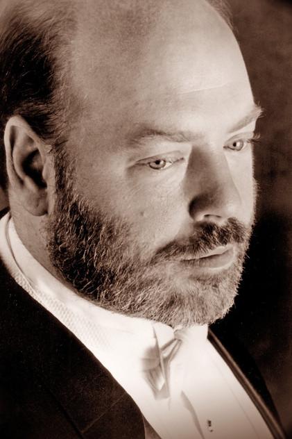 Sanford Sylvan - Actor Profile Photo
