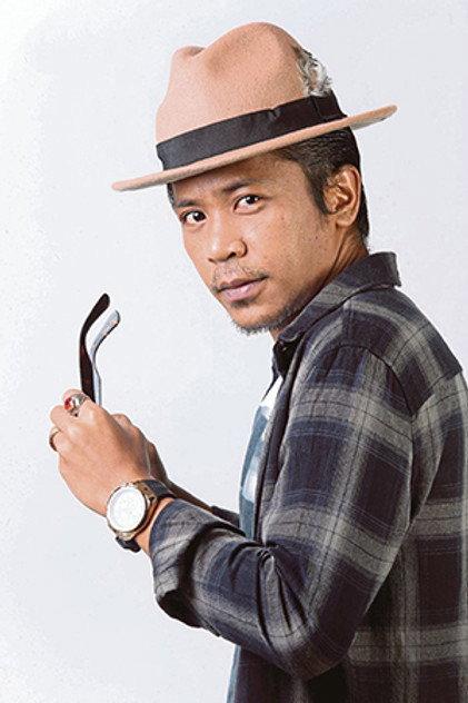 Hazama Azmi - Actor Profile Photo