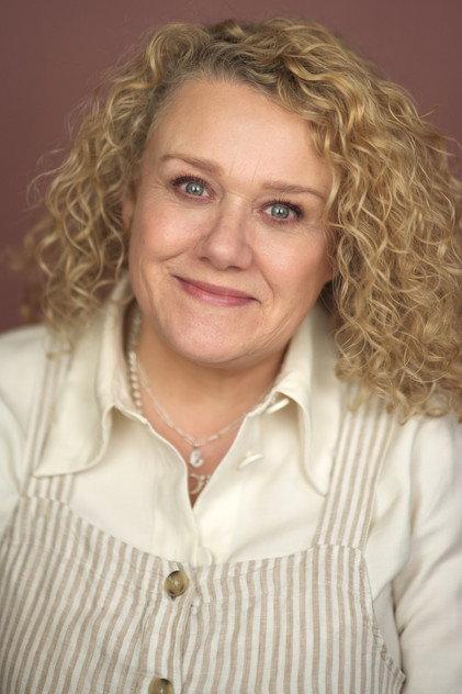 Donna Coulling - Actor Profile Photo