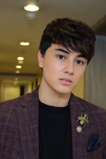 Edward Barber - Actor Profile Photo