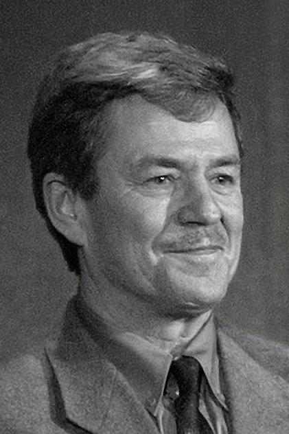 Eddie Axberg - Actor Profile Photo