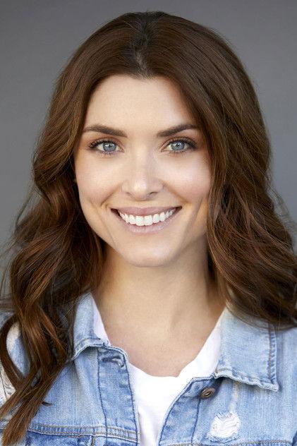 Ashley Wood - Actor Profile Photo
