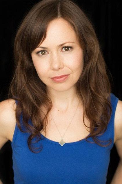 Alison Titulaer - Actor Profile Photo