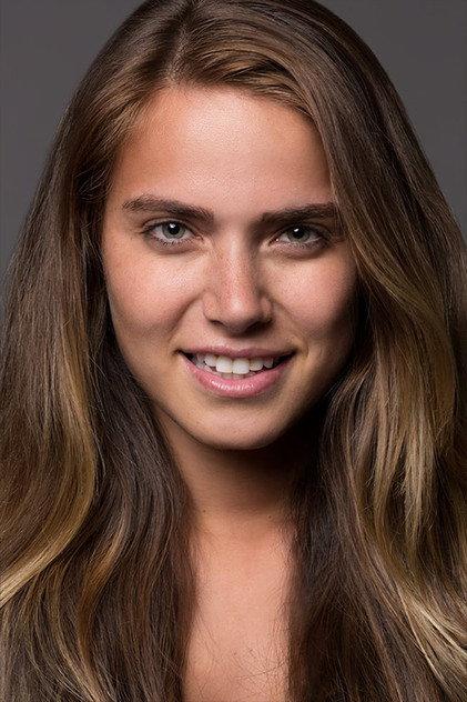 Ceyda Ateş - Actor Profile Photo