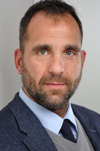Christian Beuter - Actor Profile Photo