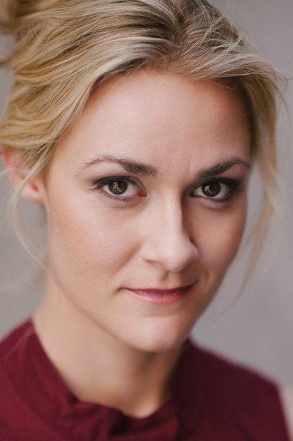Julia Billington - Actor Profile Photo