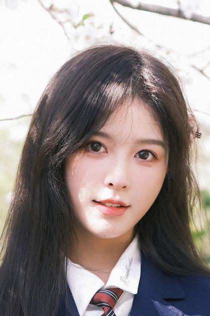 Xu Zhenzhen - Actor Profile Photo
