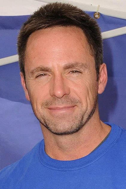 William deVry - Actor Profile Photo