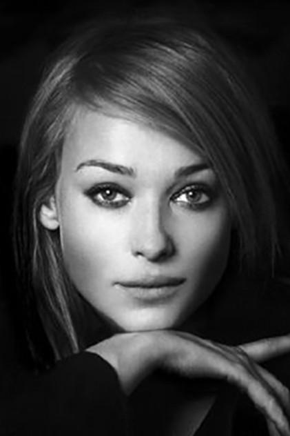 Cecilie Thomsen - Actor Profile Photo