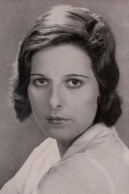 Berthe Ostyn - Actor Profile Photo