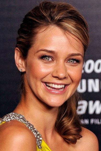 Kathryn Beck - Actor Profile Photo