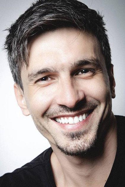 Rafael Ernesto Hernández - Actor Profile Photo