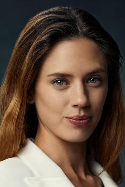 Delfina Chaves - Actor Profile Photo