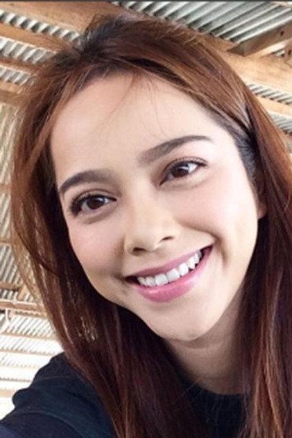 Sari Yanti - Actor Profile Photo