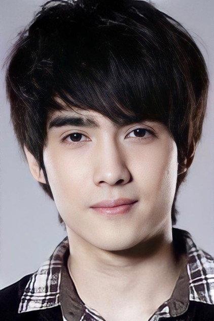 Steven Isarapong Fuhrer - Actor Profile Photo