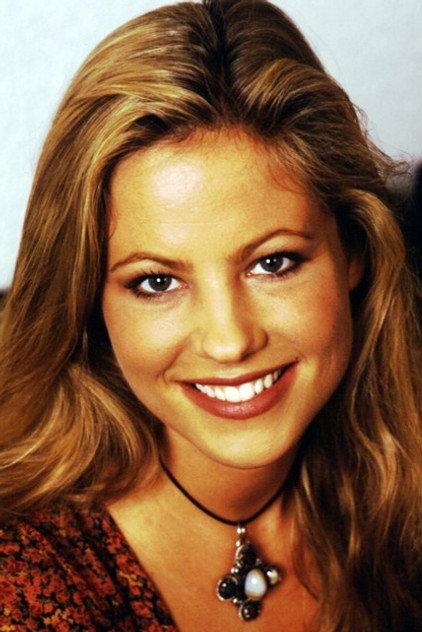Angela Visser - Actor Profile Photo