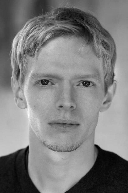 Hugh Mitchell - Actor Profile Photo