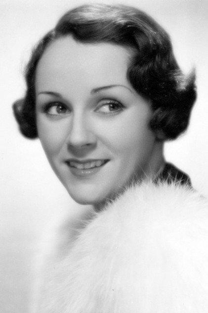 Benita Hume - Actor Profile Photo