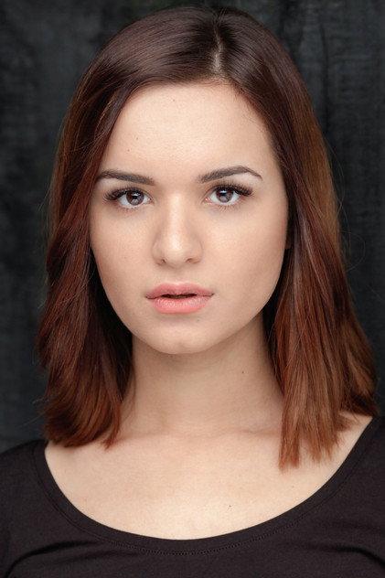 Victoria Bellos - Actor Profile Photo