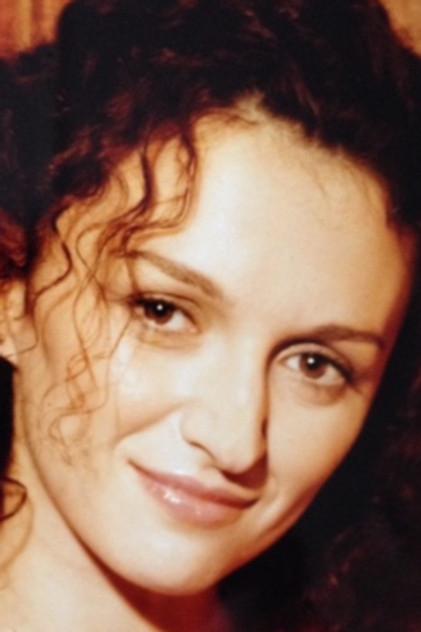 Axelle Bonaparte - Actor Profile Photo