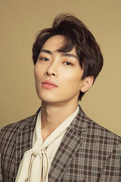 Liu Zi Yi - Actor Profile Photo