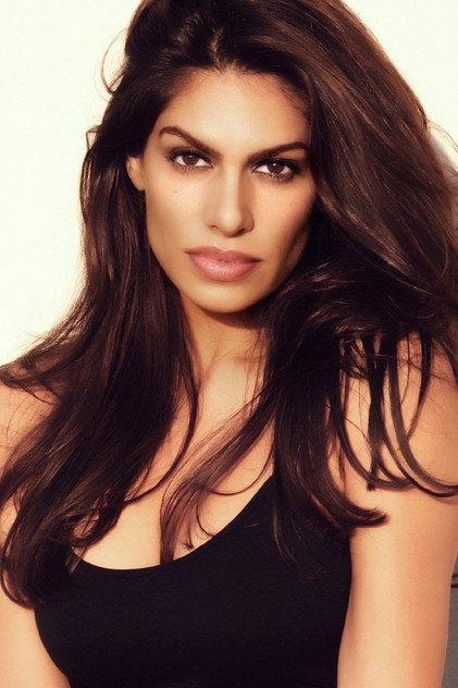 Rayna Tharani - Actor Profile Photo