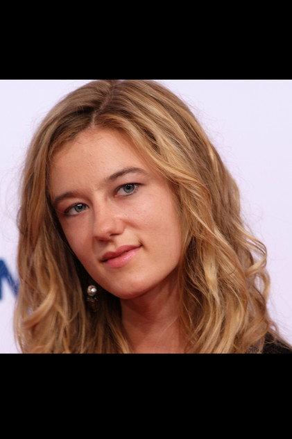 Julia Sophie Schabus - Actor Profile Photo