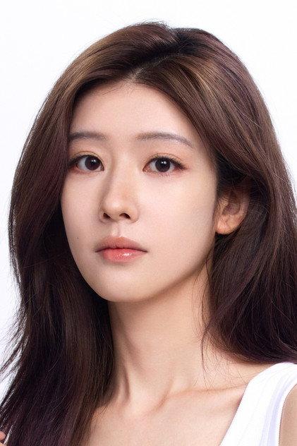 Yang Yuxi - Actor Profile Photo