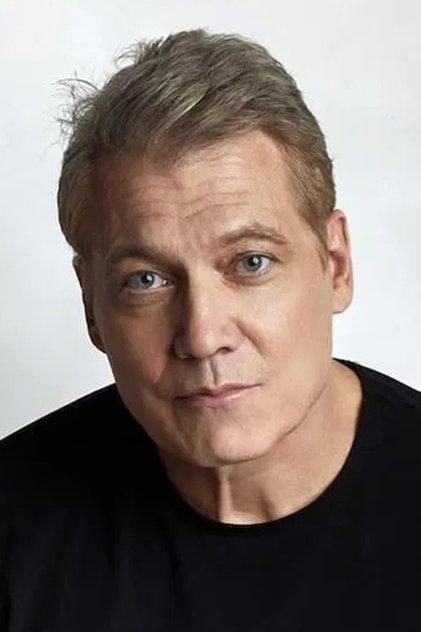 Holt McCallany - Actor Profile Photo