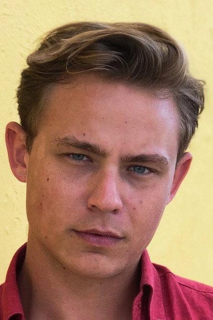 Dennis Mojen - Actor Profile Photo