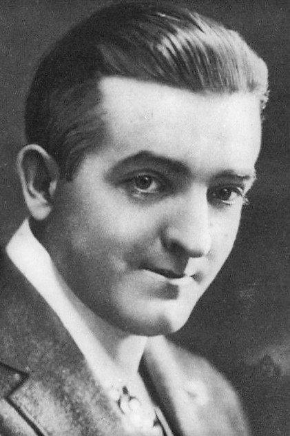 Ernest Shields - Actor Profile Photo
