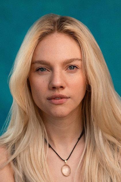 Áine Rose Daly - Actor Profile Photo