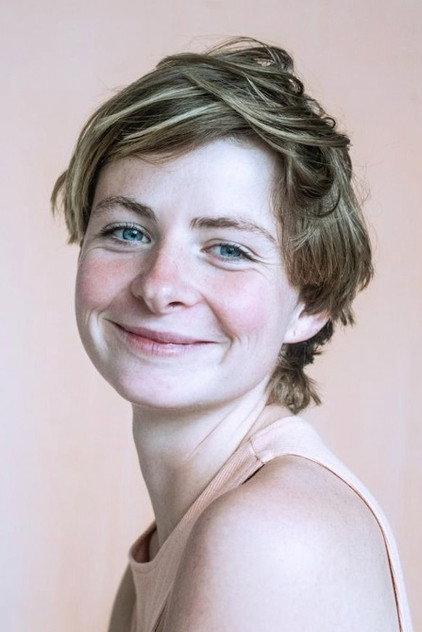 Evalinde Lammers - Actor Profile Photo
