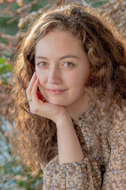 Alexandra Swanbeck - Actor Profile Photo
