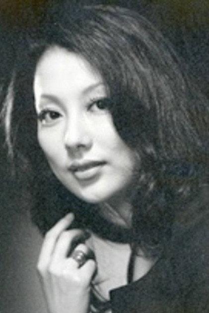 Yukiko Kuwahara - Actor Profile Photo