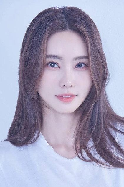 Lee Doa - Actor Profile Photo