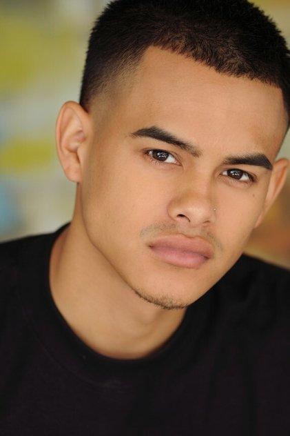 Julian Works - Actor Profile Photo
