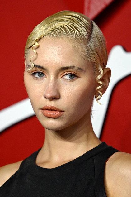 Iris Law - Actor Profile Photo