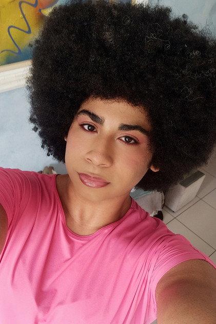Laura Assis - Actor Profile Photo