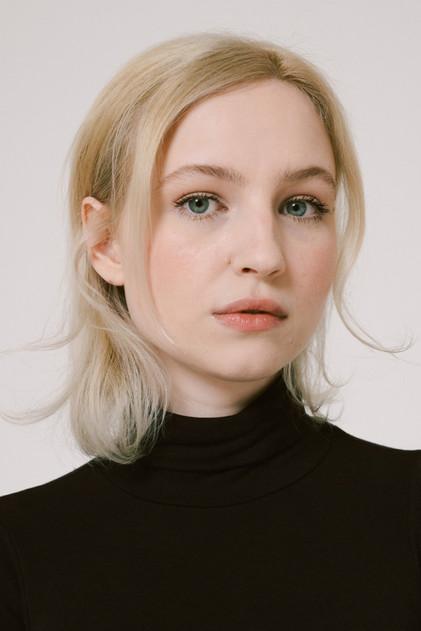 Diana Dulínková - Actor Profile Photo