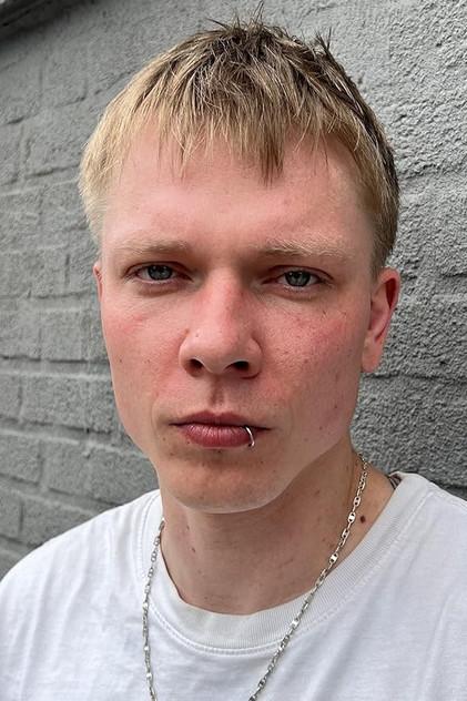 Anton Bitter - Actor Profile Photo