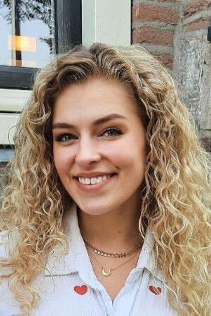 Julia Boschman - Actor Profile Photo